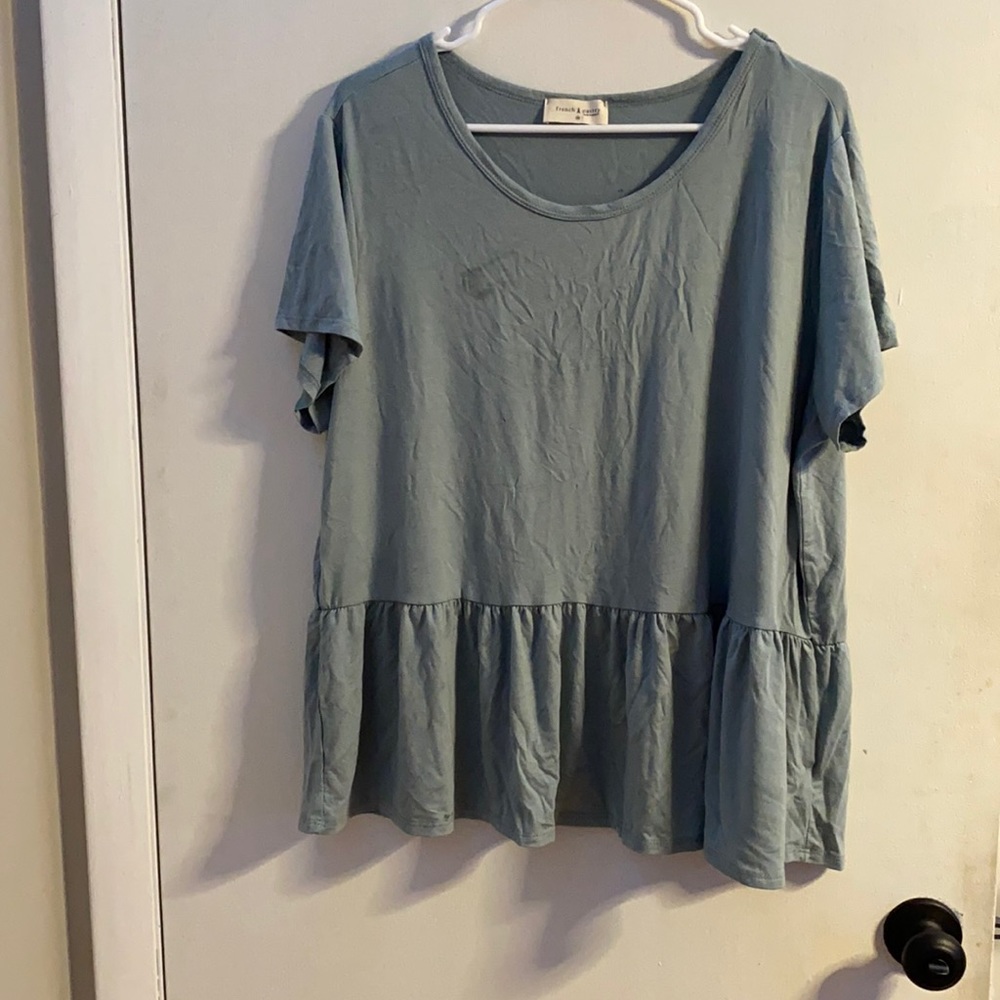 green crop top